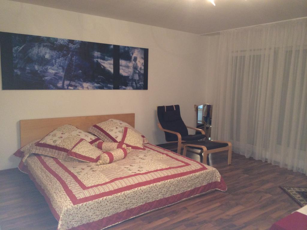 2Places Side لاروش الغرفة الصورة